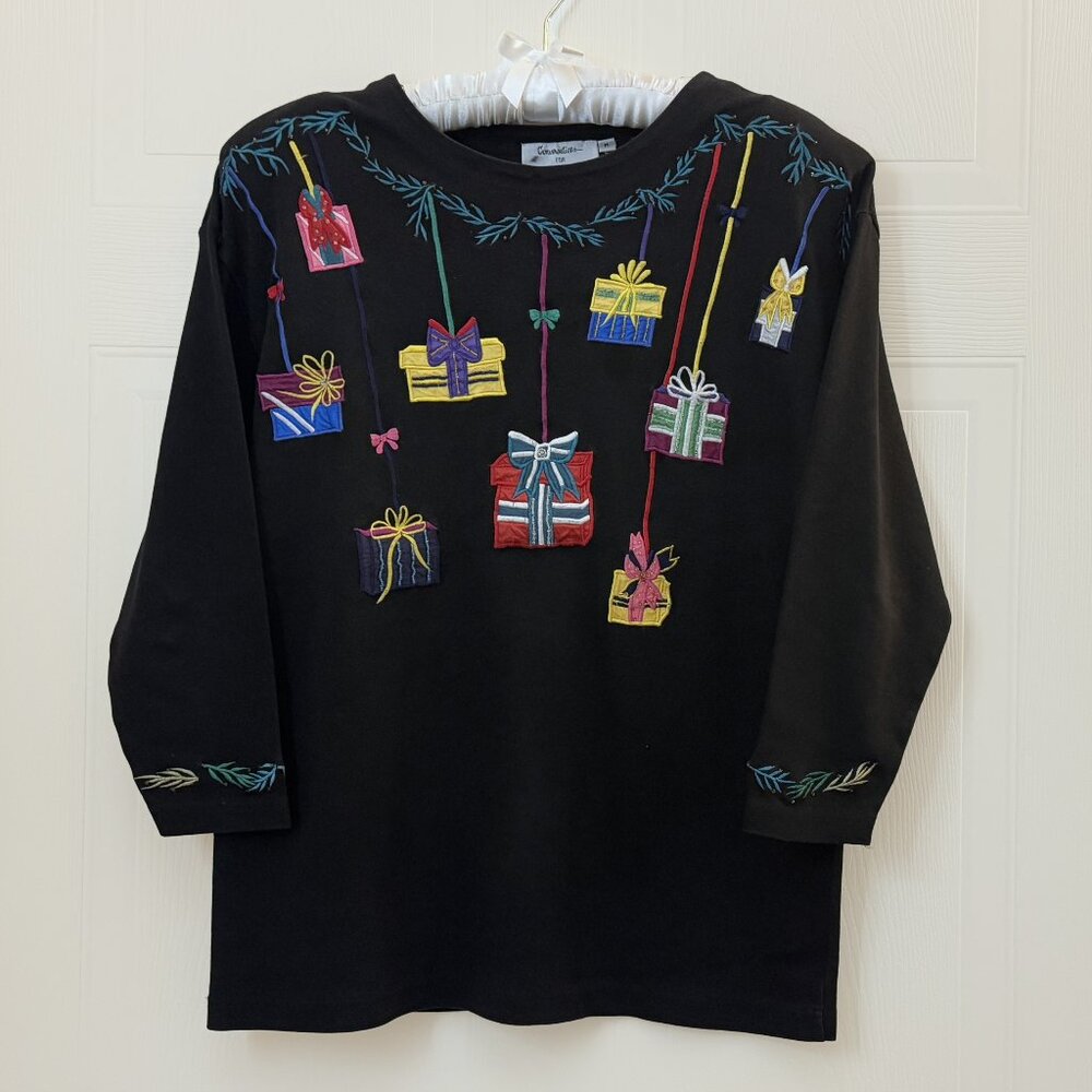 Vintage Christmas Sweater by Conversations for Saks Fifth Avenue Size M